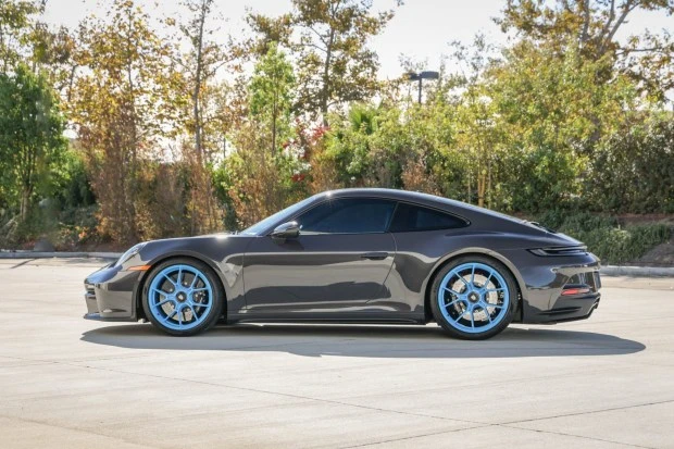 2022 Porsche 992 GT3 - Image 3 of 8
