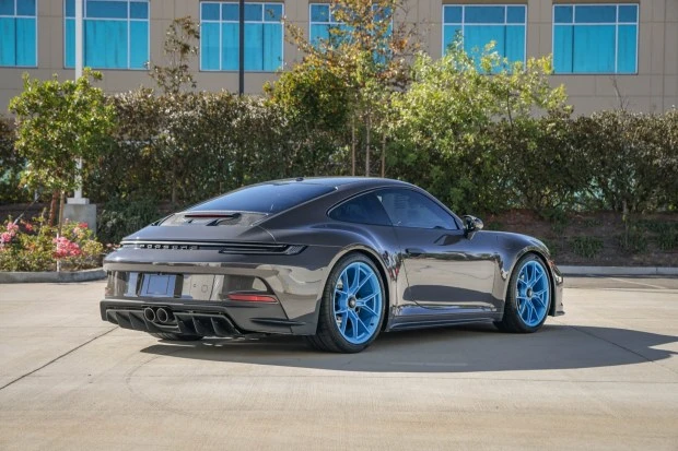 2022 Porsche 992 GT3 - Image 2 of 8