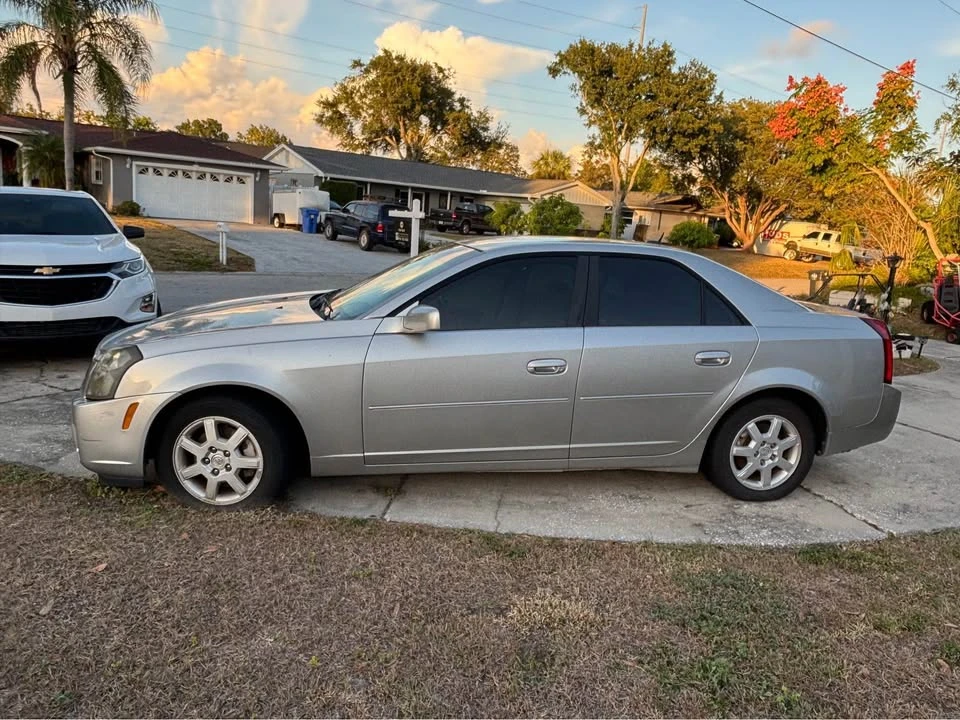 2005 Cadillac CTS 1st Gen - Image 2 of 3