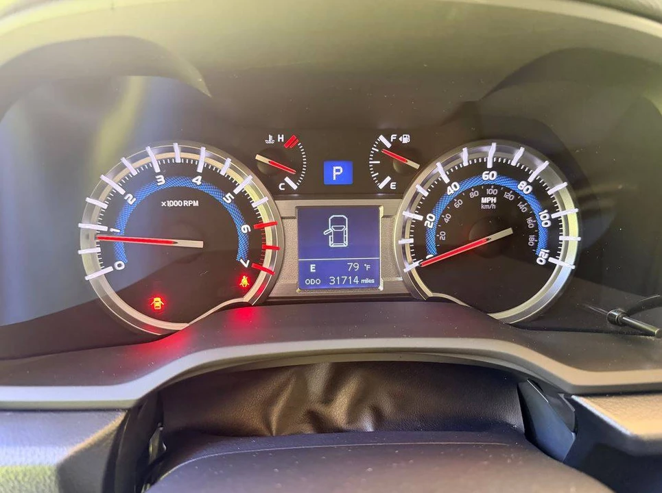 2017 Toyota 4Runner 5th Gen - Image 4 of 7