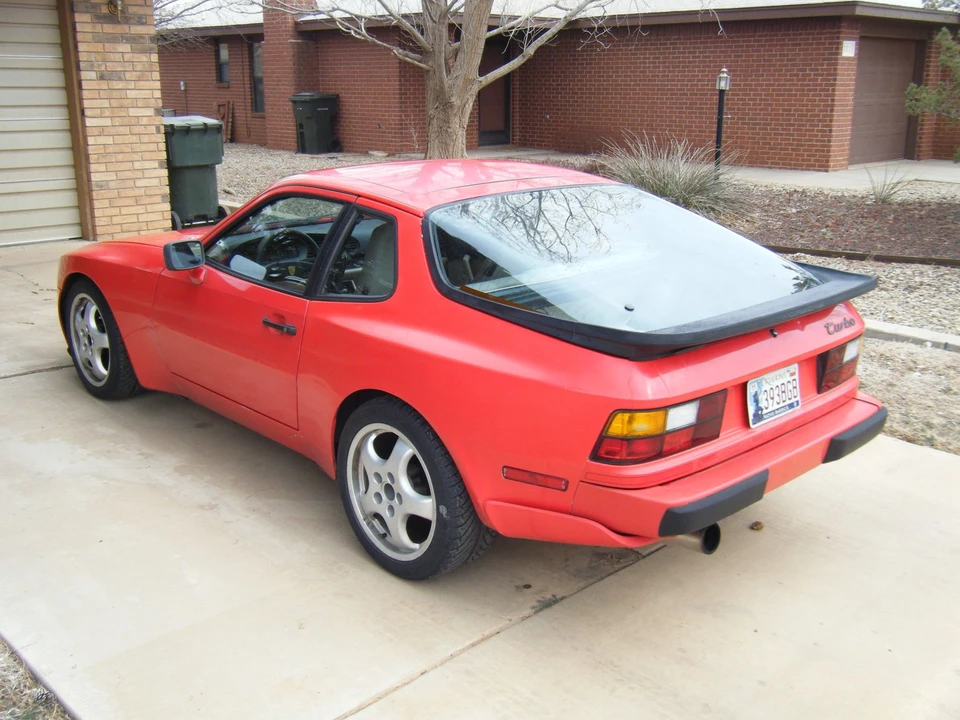 1986 Porsche 944 Turbo - Image 2 of 20