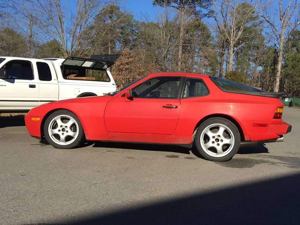 1986 Porsche 944 Turbo - Image 9 of 20