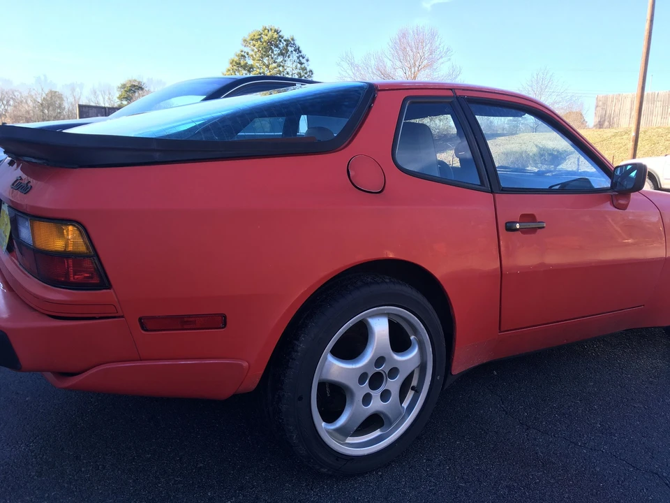 1986 Porsche 944 Turbo - Image 12 of 20
