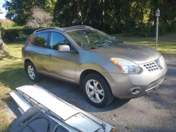 2010 Nissan Rogue - Image 3 of 11