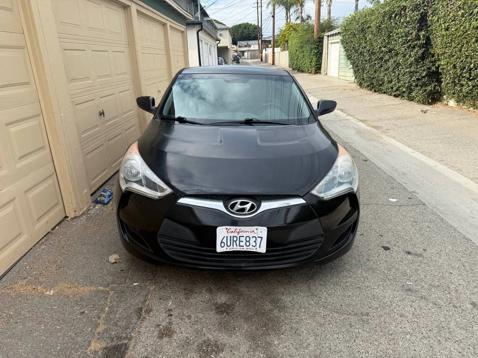 2012 Hyundai Veloster - Image 2 of 8