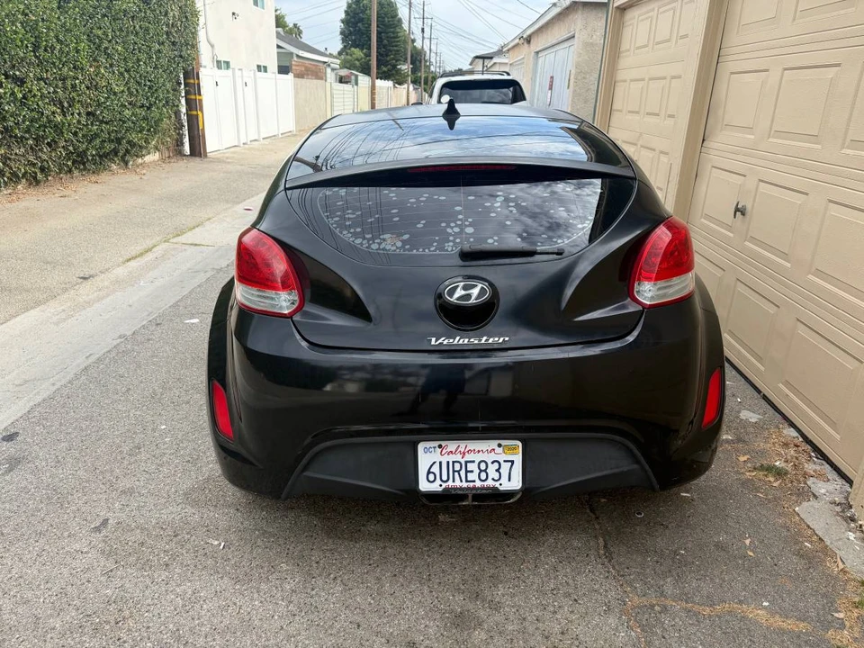 2012 Hyundai Veloster - Image 5 of 8