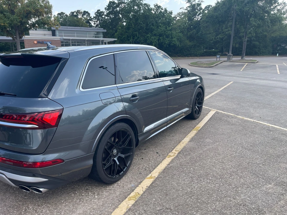 2021 Audi SQ7 - Image 5 of 24