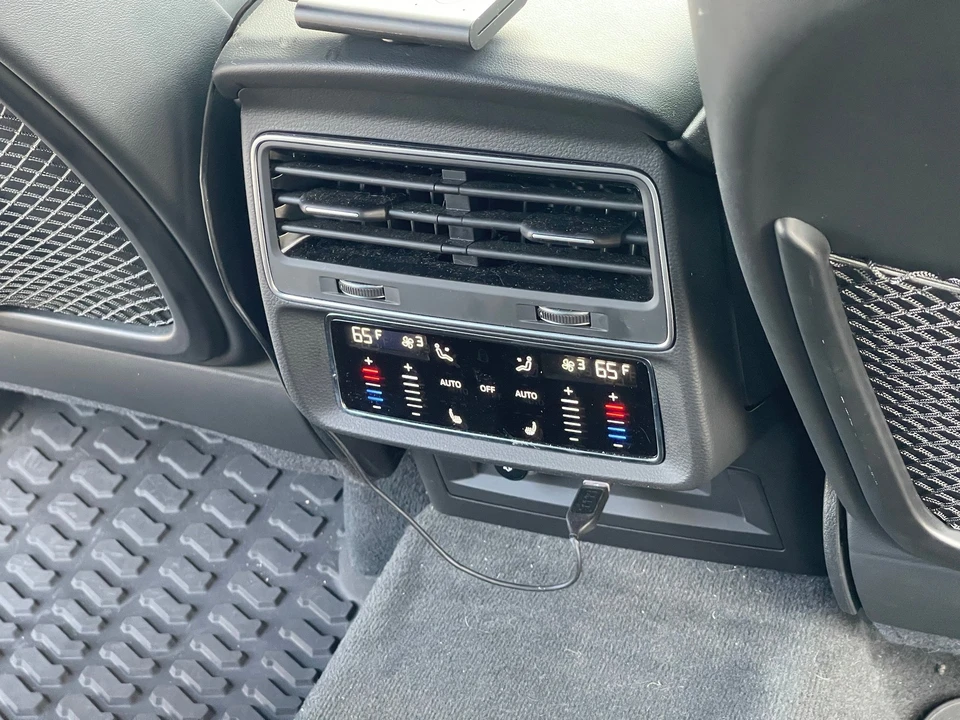 2021 Audi SQ7 - Image 14 of 24