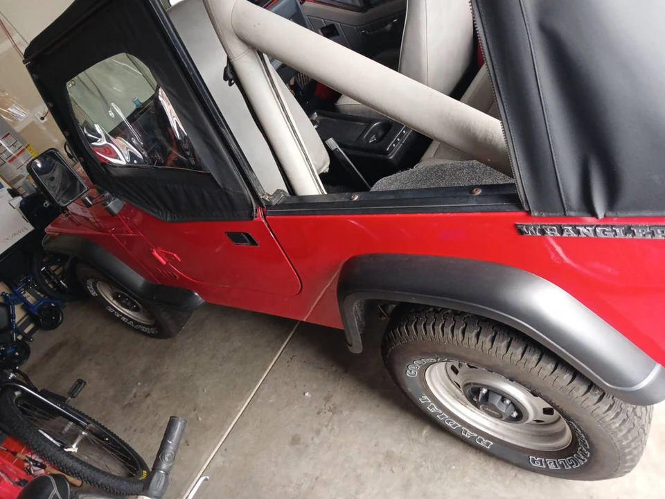 1989 Jeep YJ Wrangler - Image 11 of 19