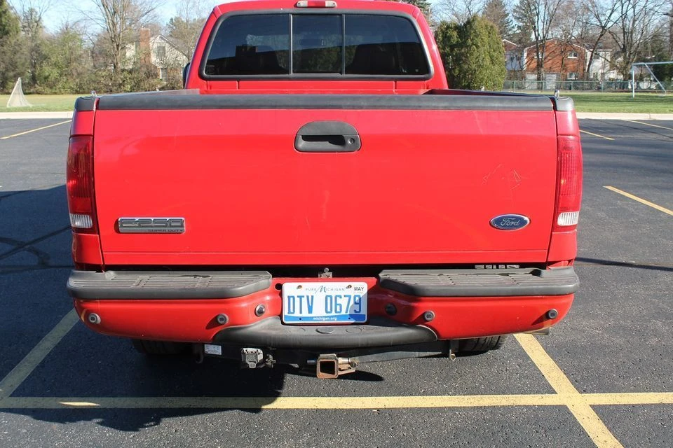 2005 Ford Super Duty 1st Gen - Image 3 of 17