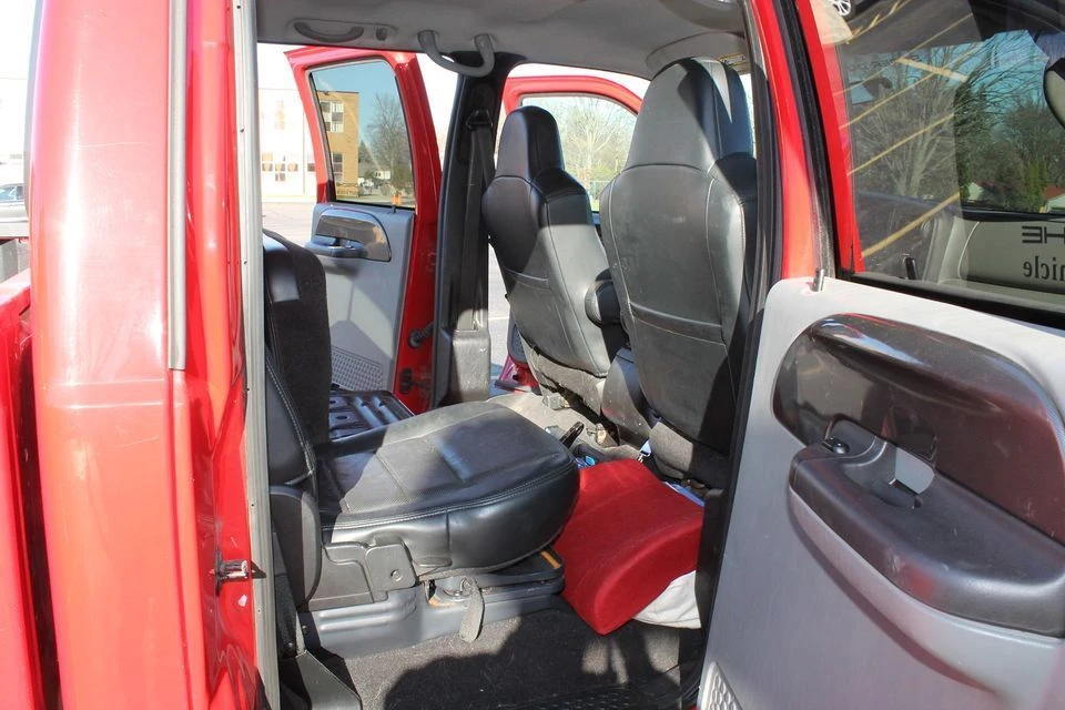 2005 Ford Super Duty 1st Gen - Image 9 of 17