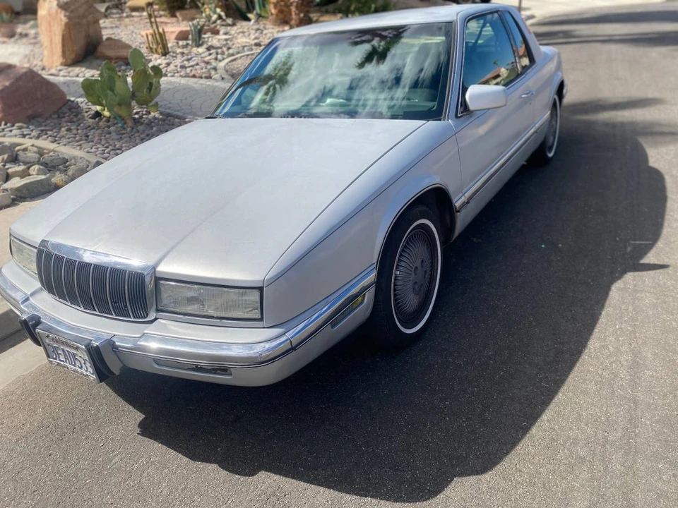 1993 Buick Riviera 4th-7th Gen - Image 5 of 7