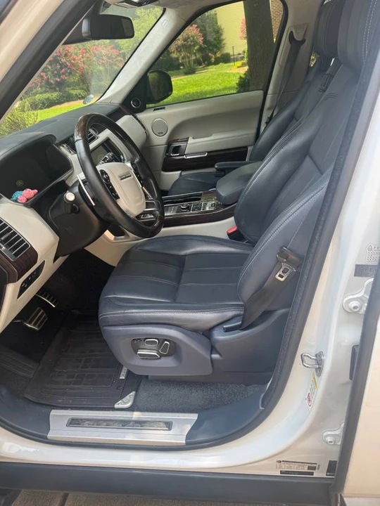 2015 Land Rover Range Rover L405 - Image 2 of 7