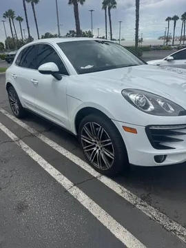 2016 Porsche Macan S