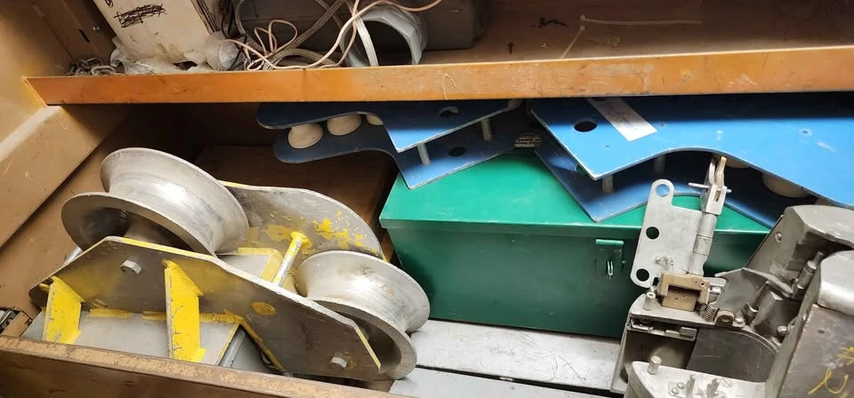 Parts & Memorabilia Tools - Image 4 of 4