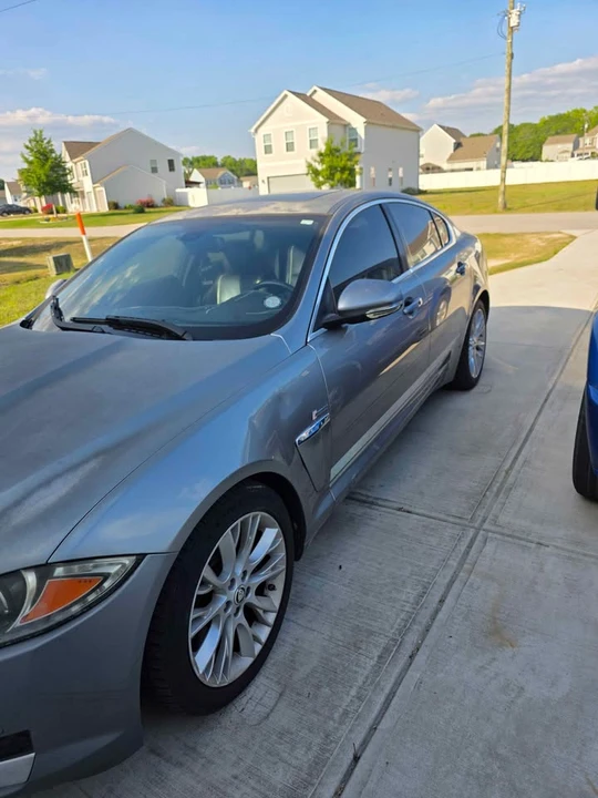 2003 Jaguar XF - Image 3 of 7