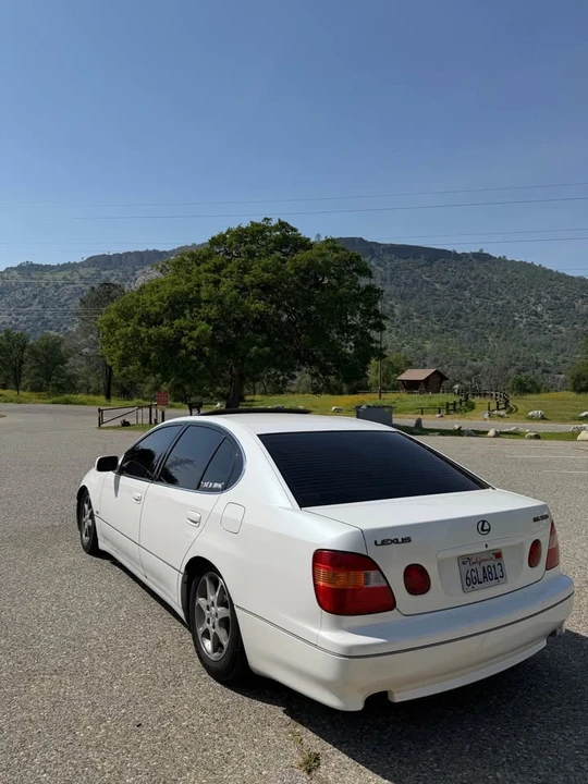 2000 Lexus GS 2nd Gen - Image 3 of 3