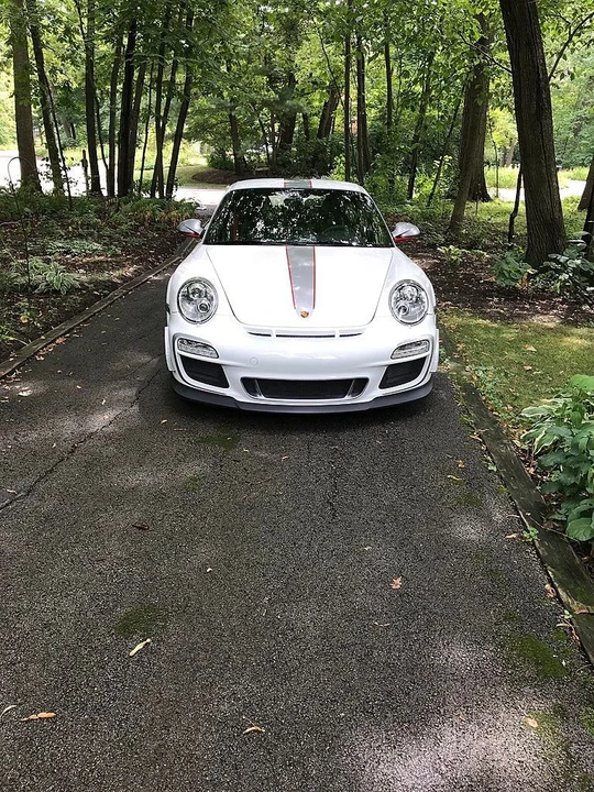 2011 Porsche 997 GT3 RS - Image 2 of 15