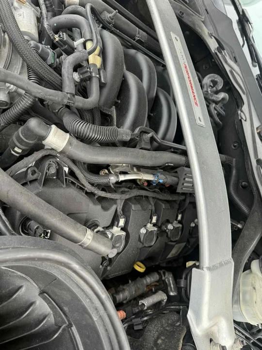 Parts & Memorabilia Engines - Image 3 of 3