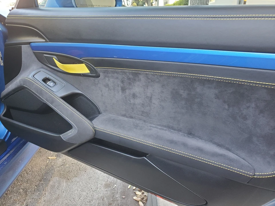2016 Porsche 981 Cayman GT4 - Image 13 of 15