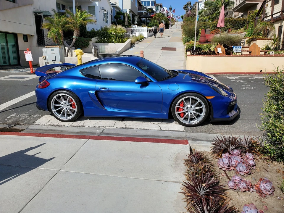 2016 Porsche 981 Cayman GT4 - Image 6 of 15