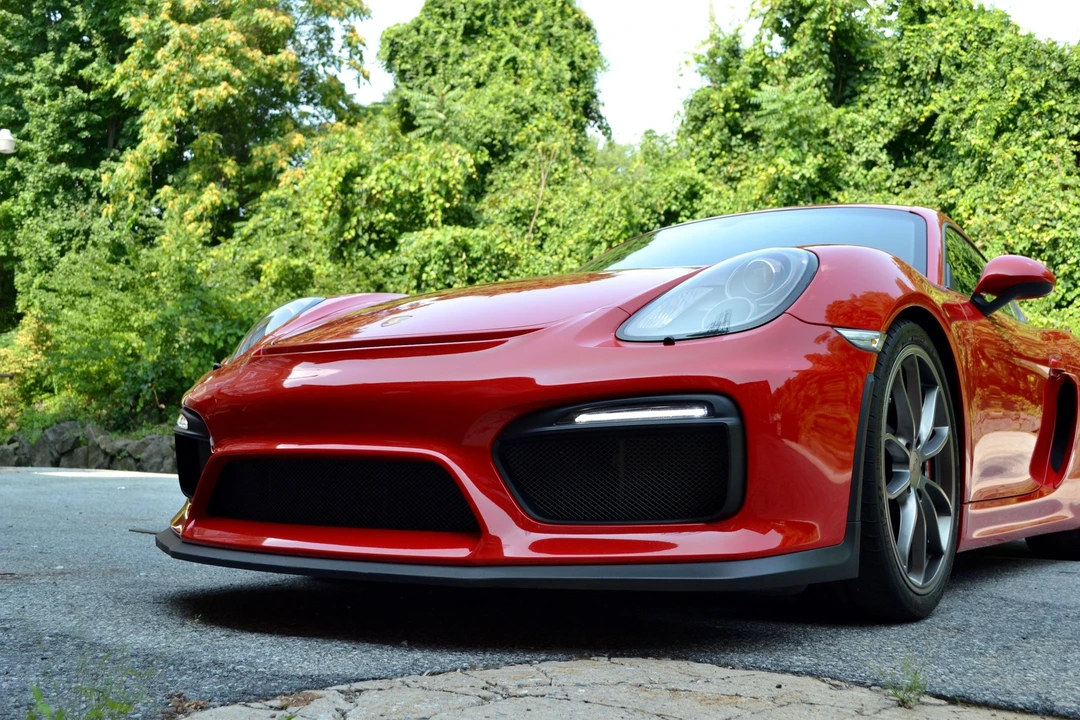 2016 Porsche 981 Cayman GT4 - Image 7 of 31