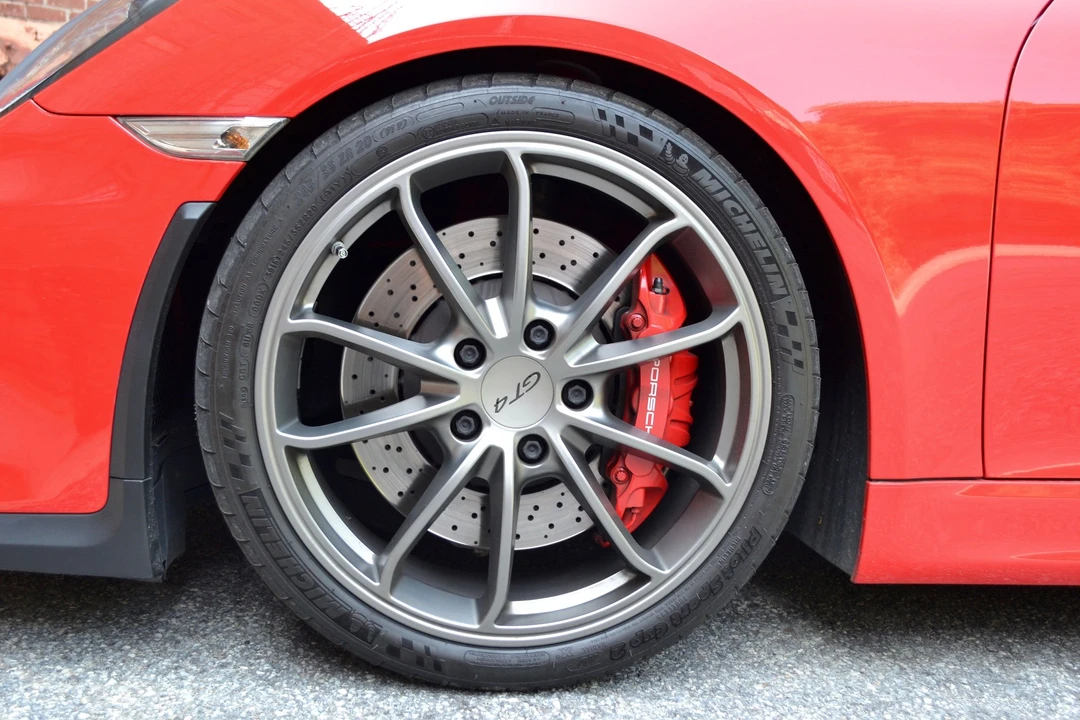 2016 Porsche 981 Cayman GT4 - Image 21 of 31