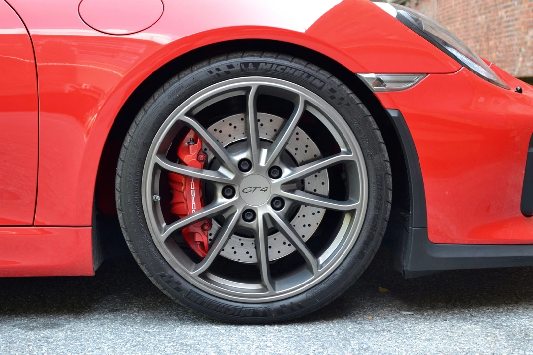 2016 Porsche 981 Cayman GT4 - Image 20 of 31