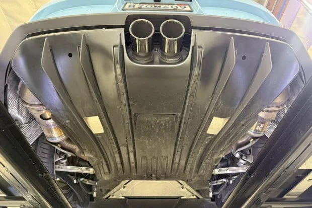 2022 Porsche 992 GT3 - Image 7 of 8