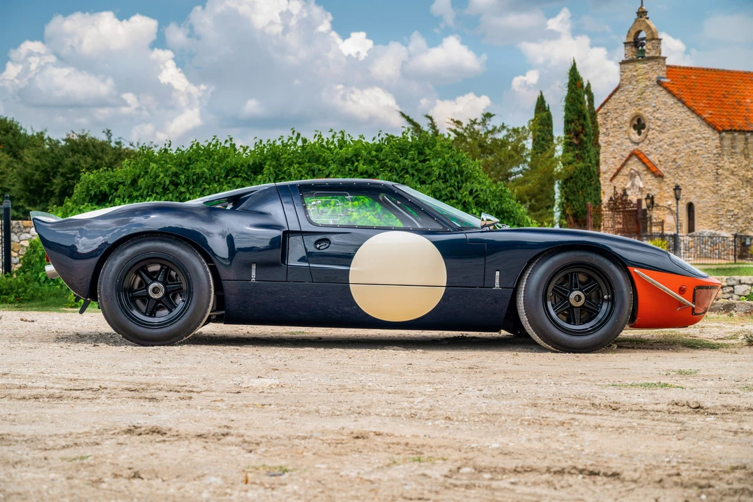 Ford Replica - Image 5 of 31