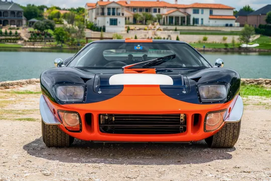 Ford Replica - Image 2 of 31