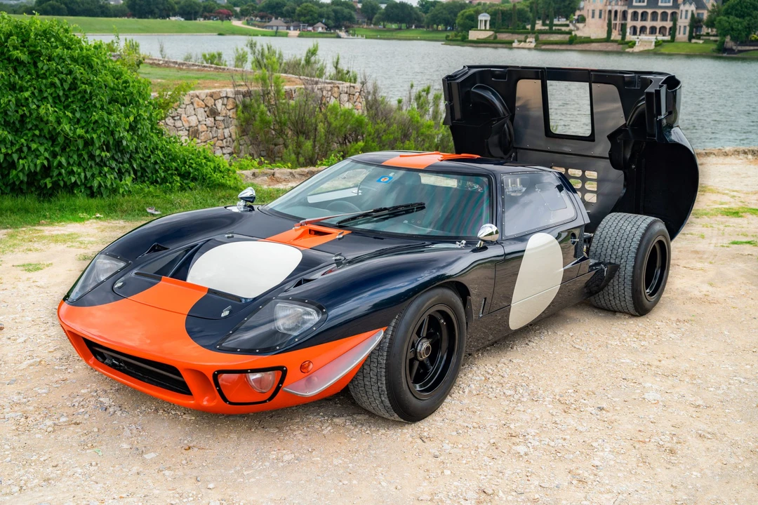 Ford Replica - Image 10 of 31