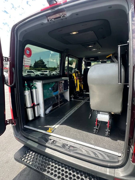 2023 Mercedes-Benz VS30 Sprinter - Image 7 of 8