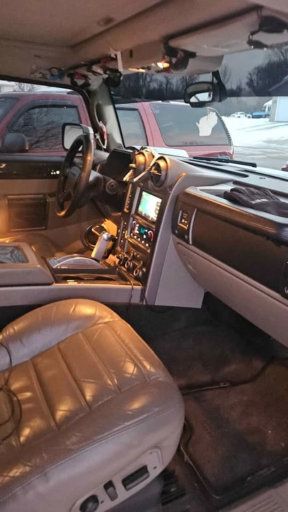 2003 Hummer Hummer H2 - Image 7 of 10