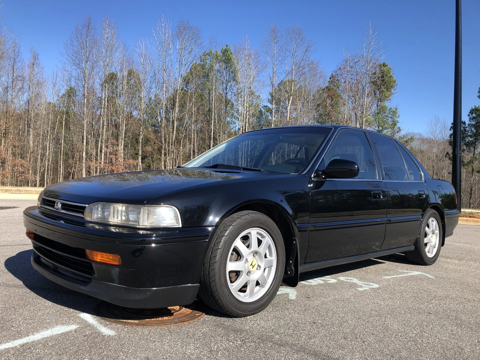 1993 Honda Accord 4th Gen - Image 5 of 31