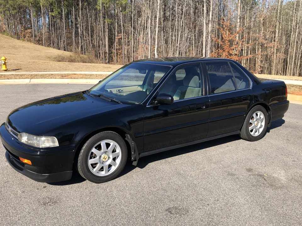 1993 Honda Accord 4th Gen - Image 4 of 31