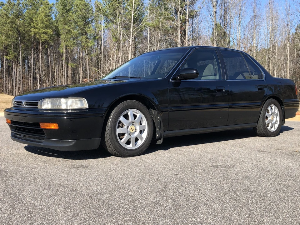 1993 Honda Accord 4th Gen - Image 3 of 31