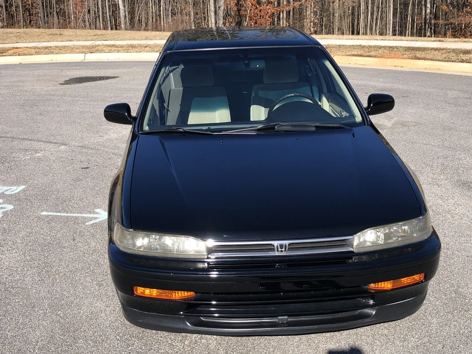 1993 Honda Accord 4th Gen - Image 24 of 31