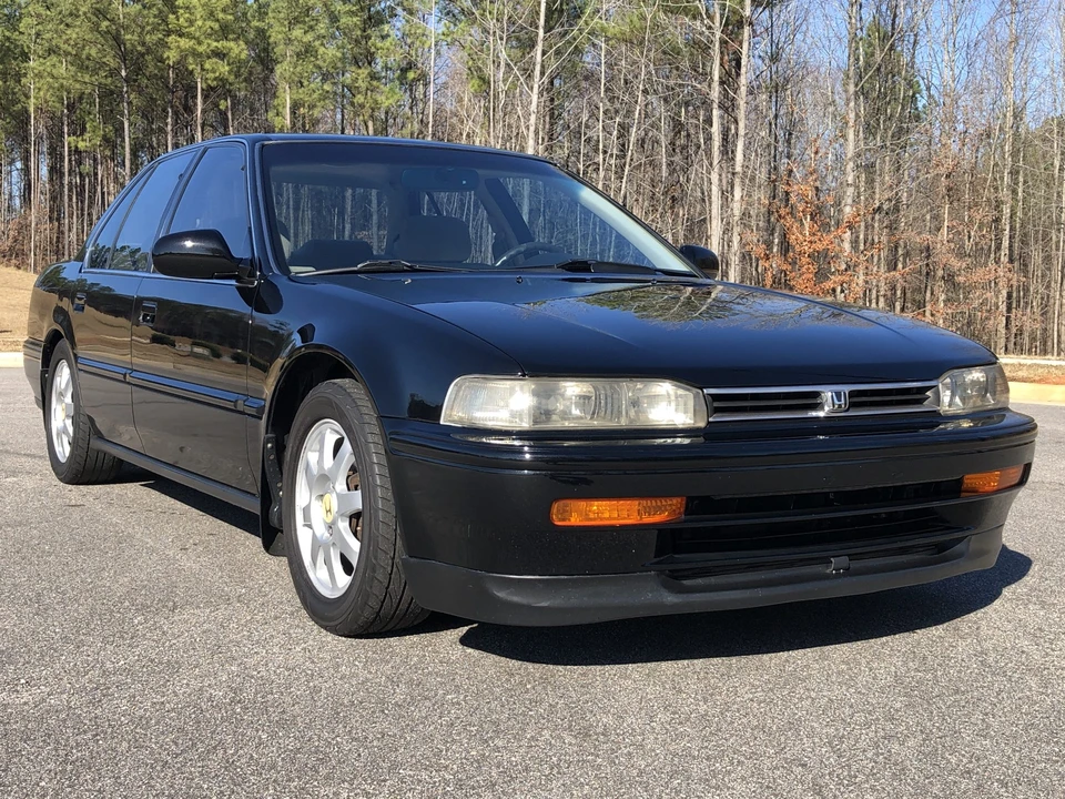1993 Honda Accord 4th Gen - Image 29 of 31