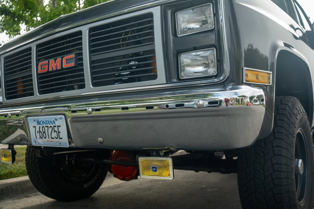 1988 GMC Jimmy 2nd Gen - Image 15 of 31