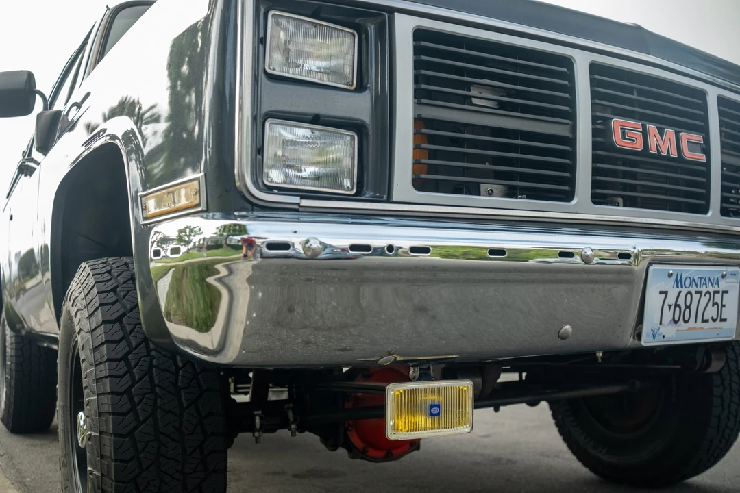 1988 GMC Jimmy 2nd Gen - Image 14 of 31
