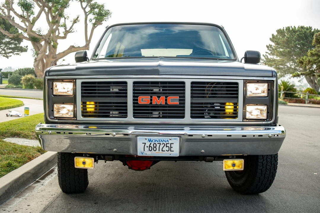 1988 GMC Jimmy 2nd Gen - Image 9 of 31