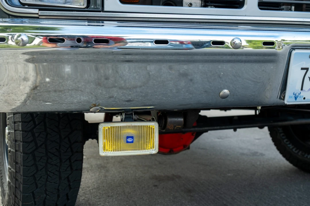 1988 GMC Jimmy 2nd Gen - Image 12 of 31