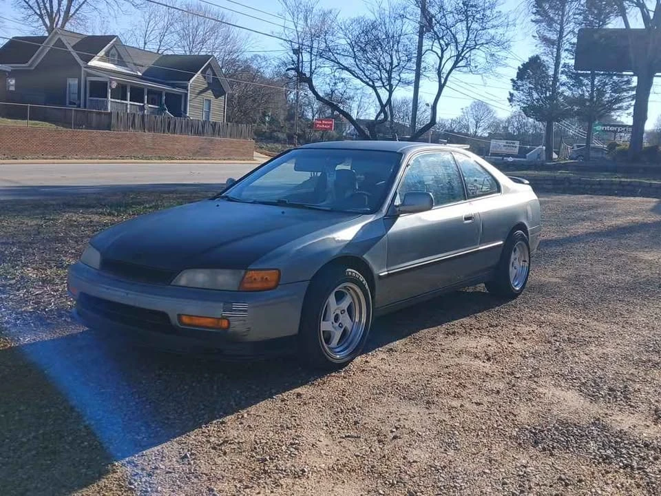 1995 Honda Accord 5th Gen - Image 9 of 10