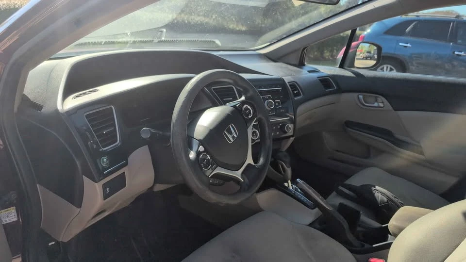 2013 Honda Civic 9th Gen - Image 2 of 6