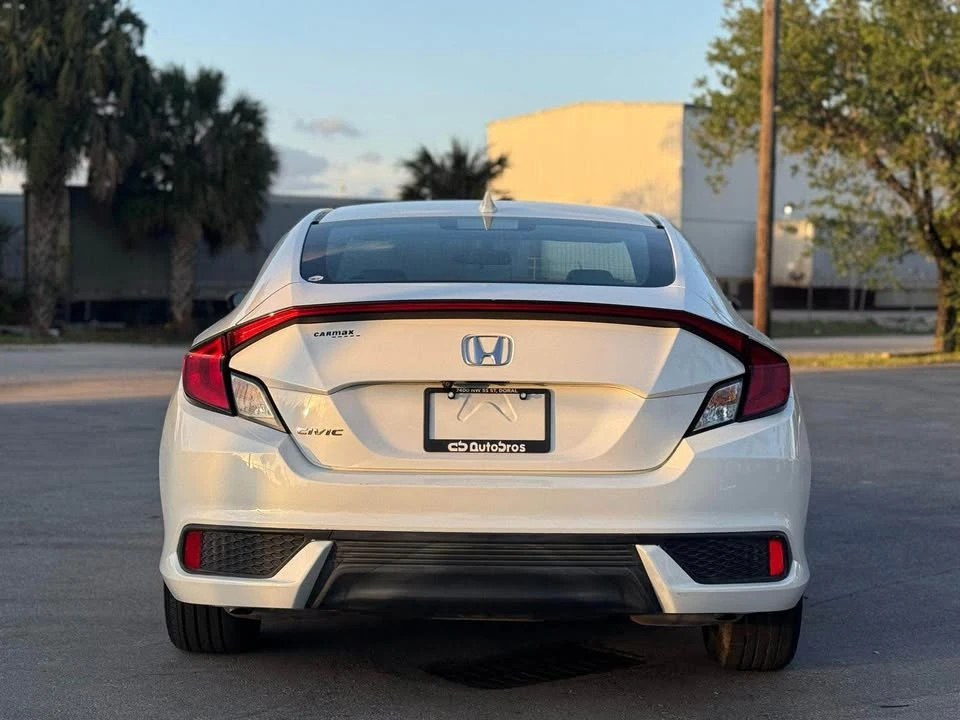2018 Honda Civic 10th Gen - Image 4 of 7