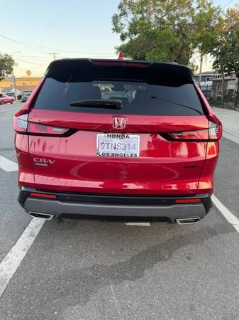 2025 Honda CR-V 6th Gen - Image 6 of 31