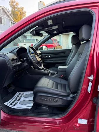 2025 Honda CR-V 6th Gen - Image 13 of 31