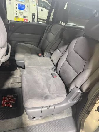 2006 Honda Odyssey - Image 9 of 10