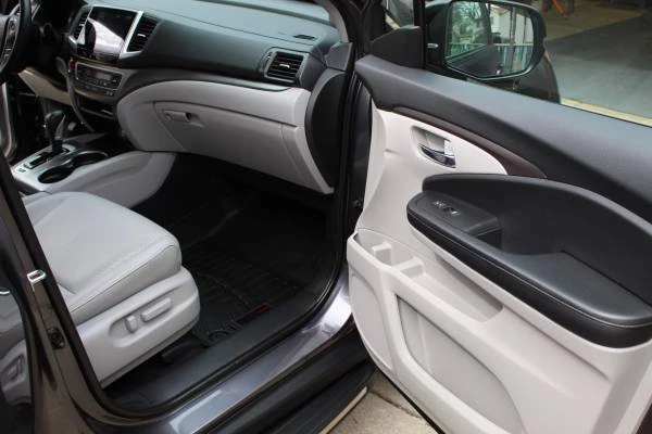 2019 Honda Ridgeline 2nd Gen - Image 17 of 21